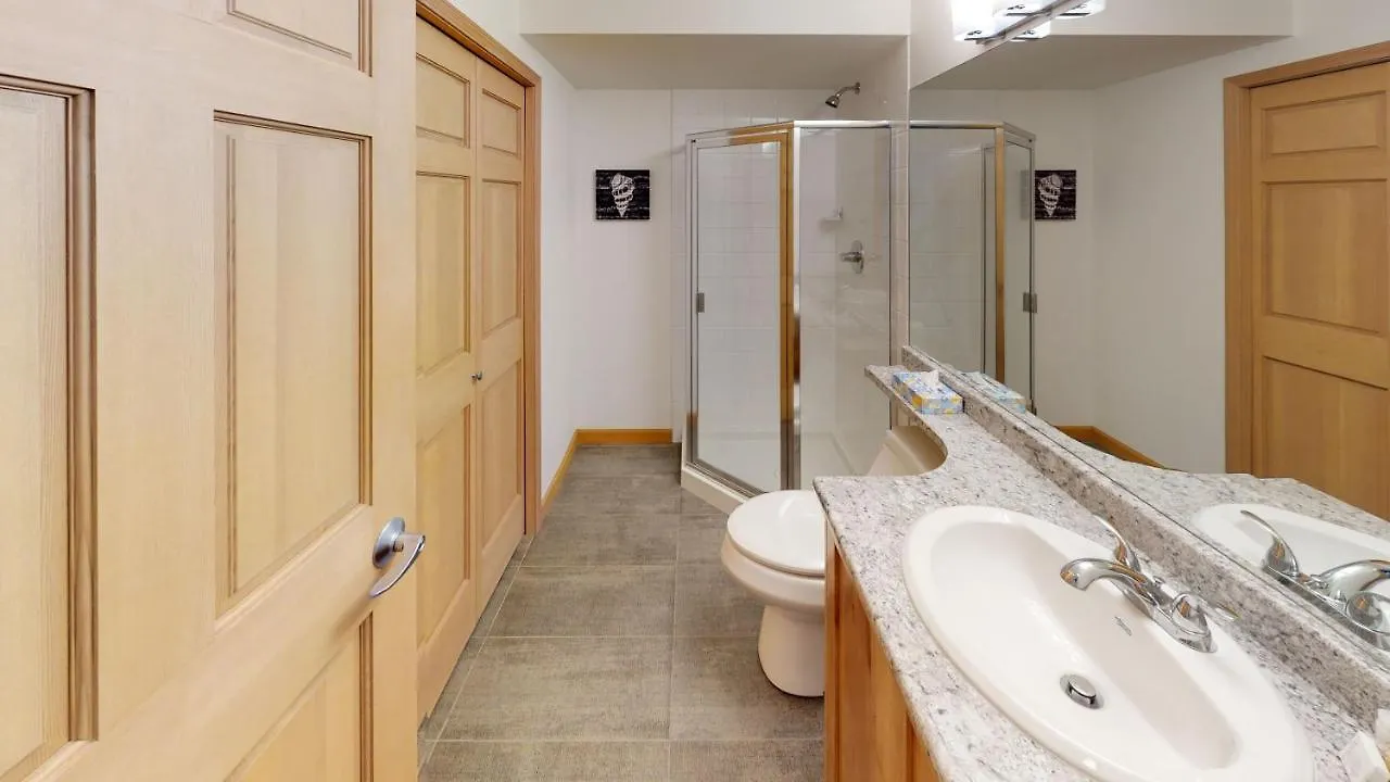 Apartment Stoney Creek- Lagoons By Whistler Premier