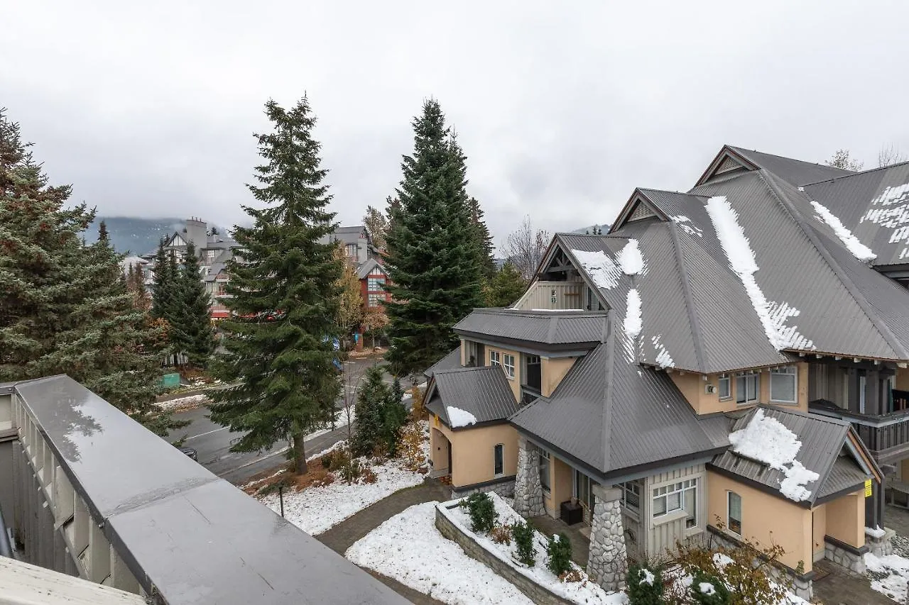 Stoney Creek- Lagoons By Whistler Premier Apartment